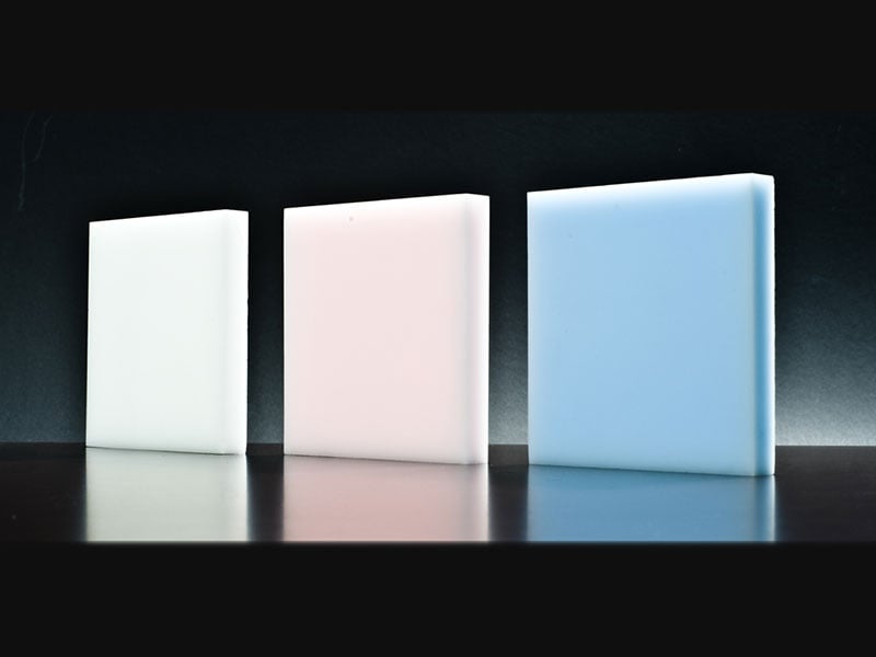 NHỮNG ỨNG DỤNG ĐỘC ĐÁO CỦA ĐÁ NHÂN TẠO XUYÊN SÁNG – HOMEMAS