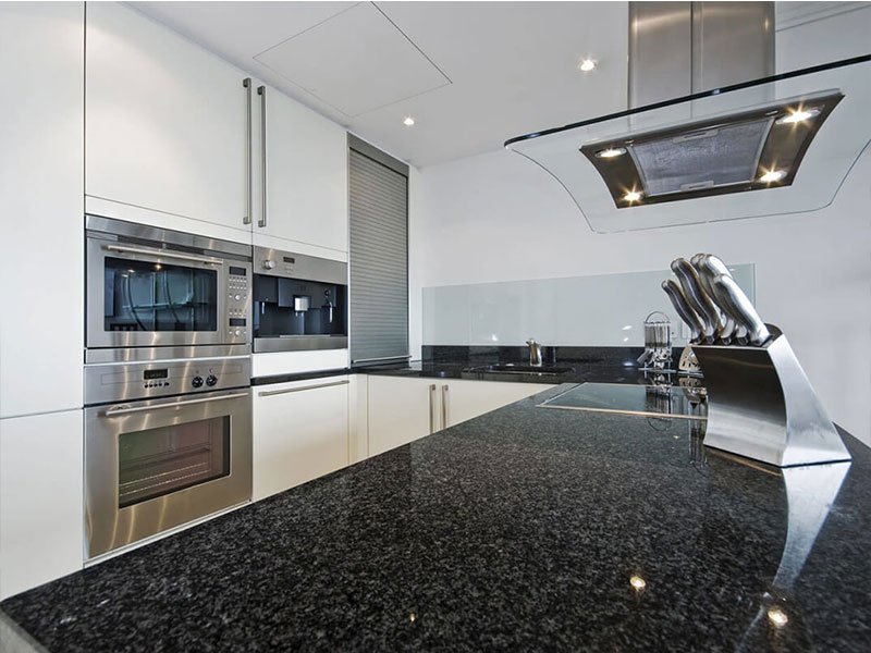 Da Granite den va ung dung thuc te